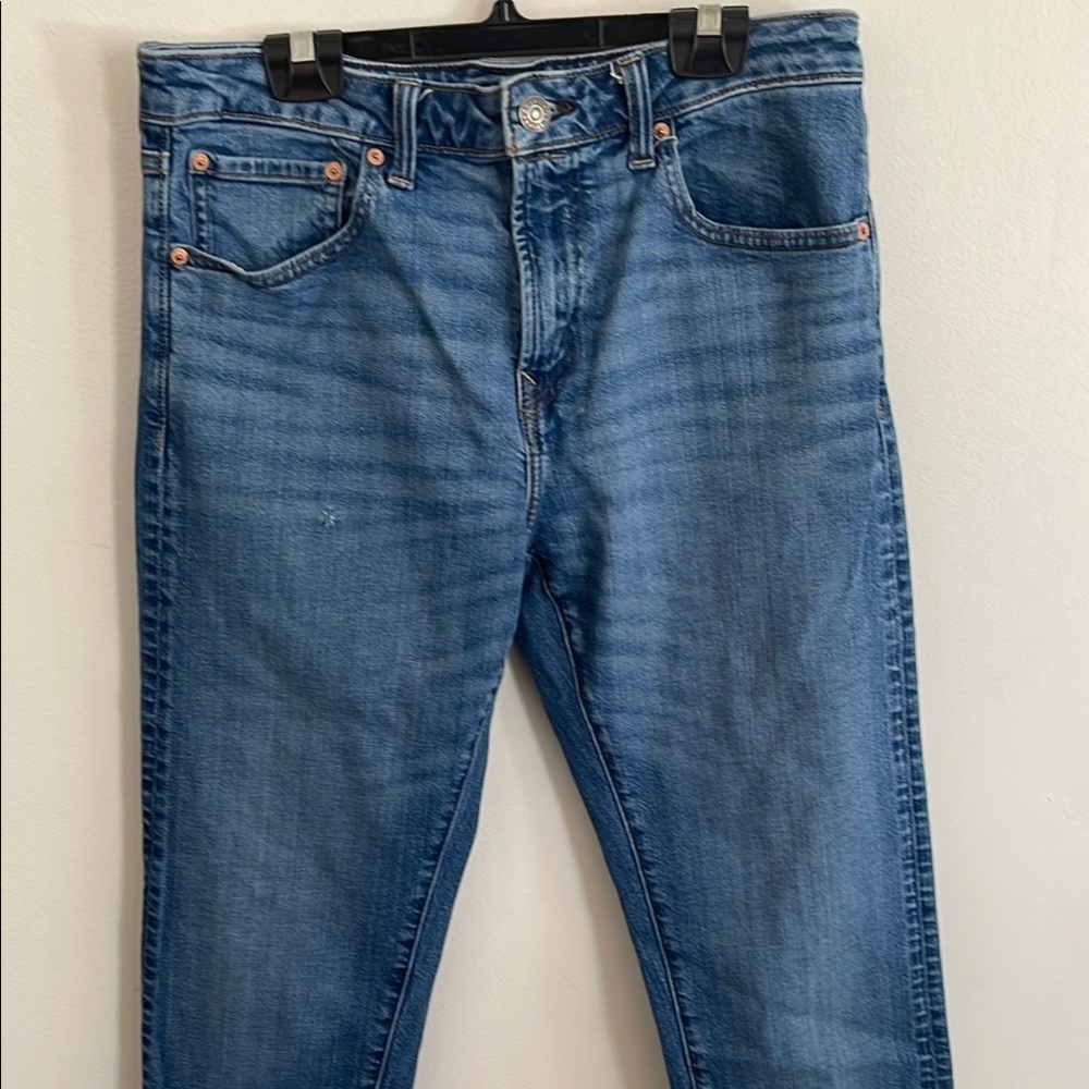 American Eagle Blue Straight Jeans with Classic Fit